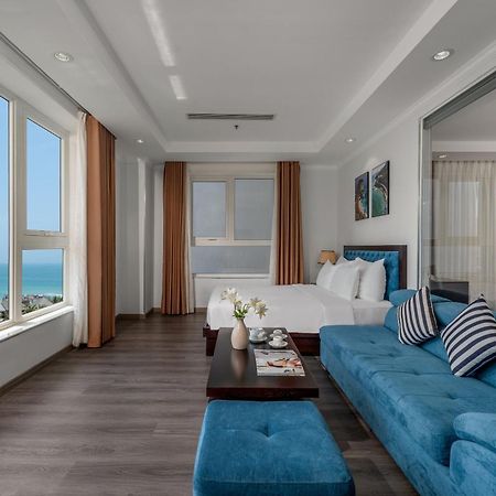 Bluesun Danang Beach Hotel Bagian luar foto