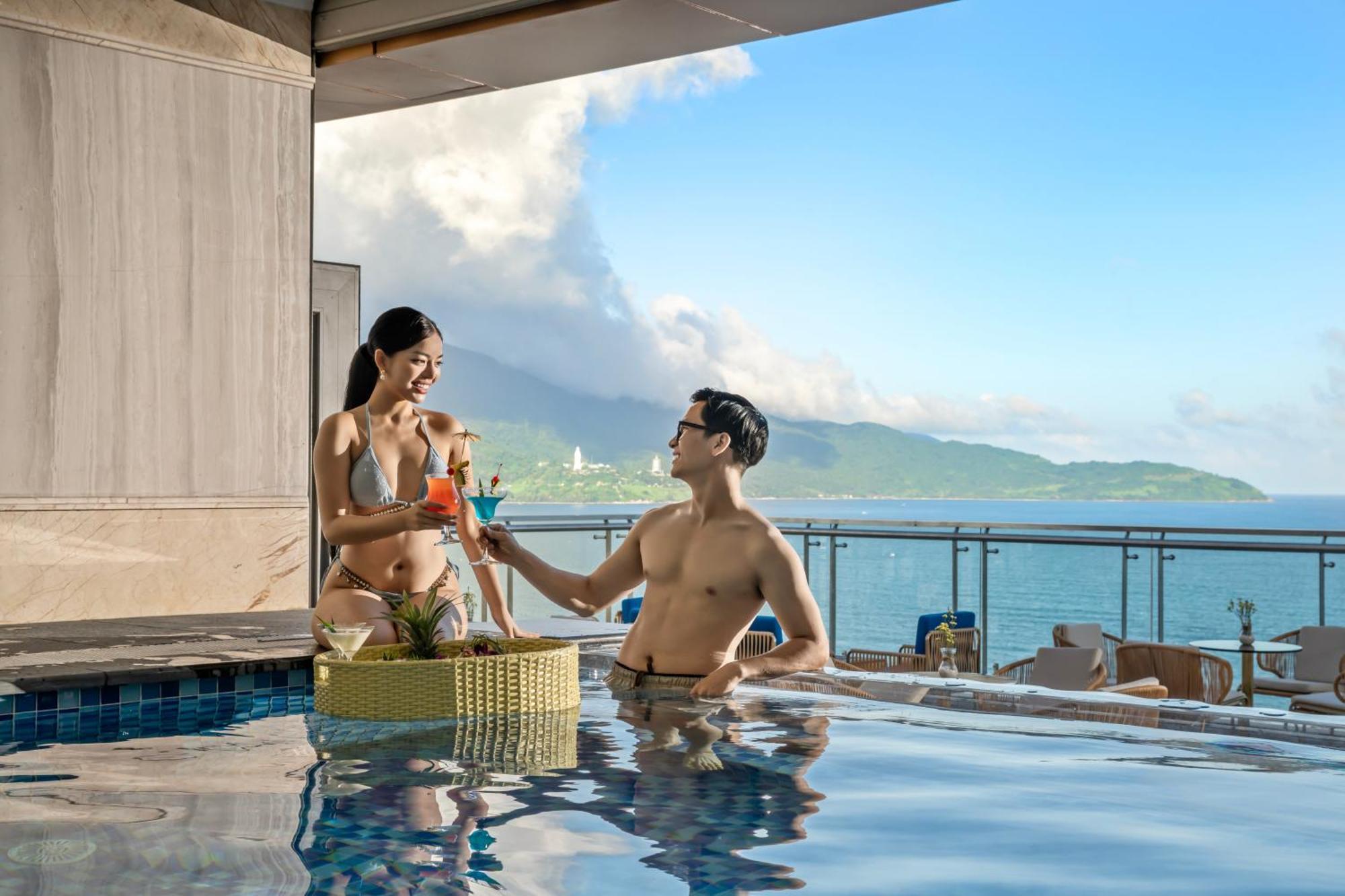 Bluesun Danang Beach Hotel Bagian luar foto