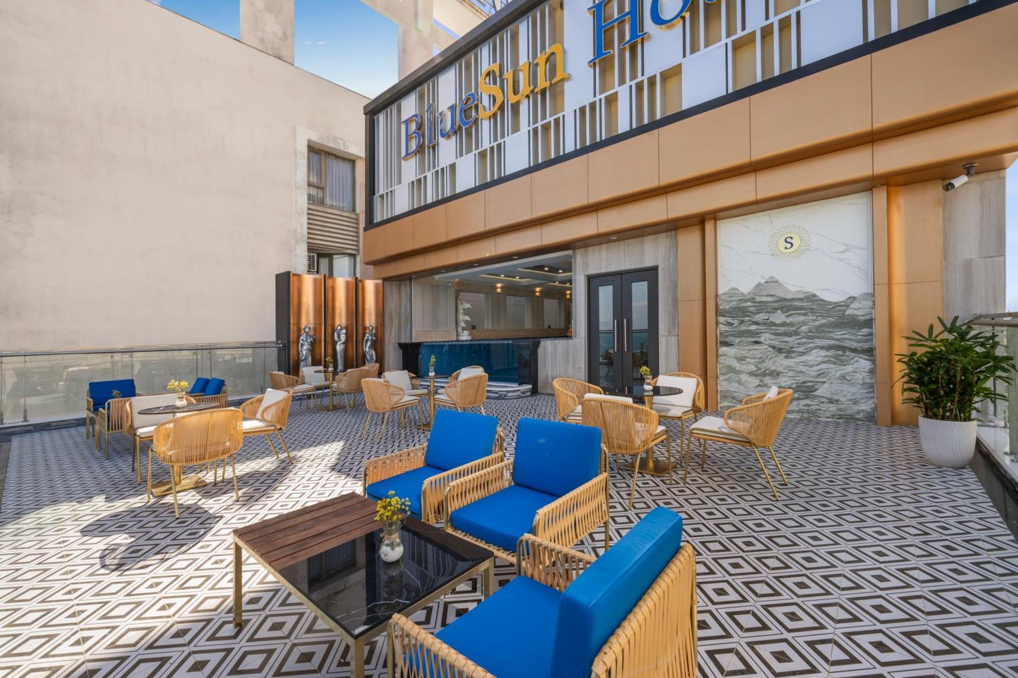 Bluesun Danang Beach Hotel Bagian luar foto