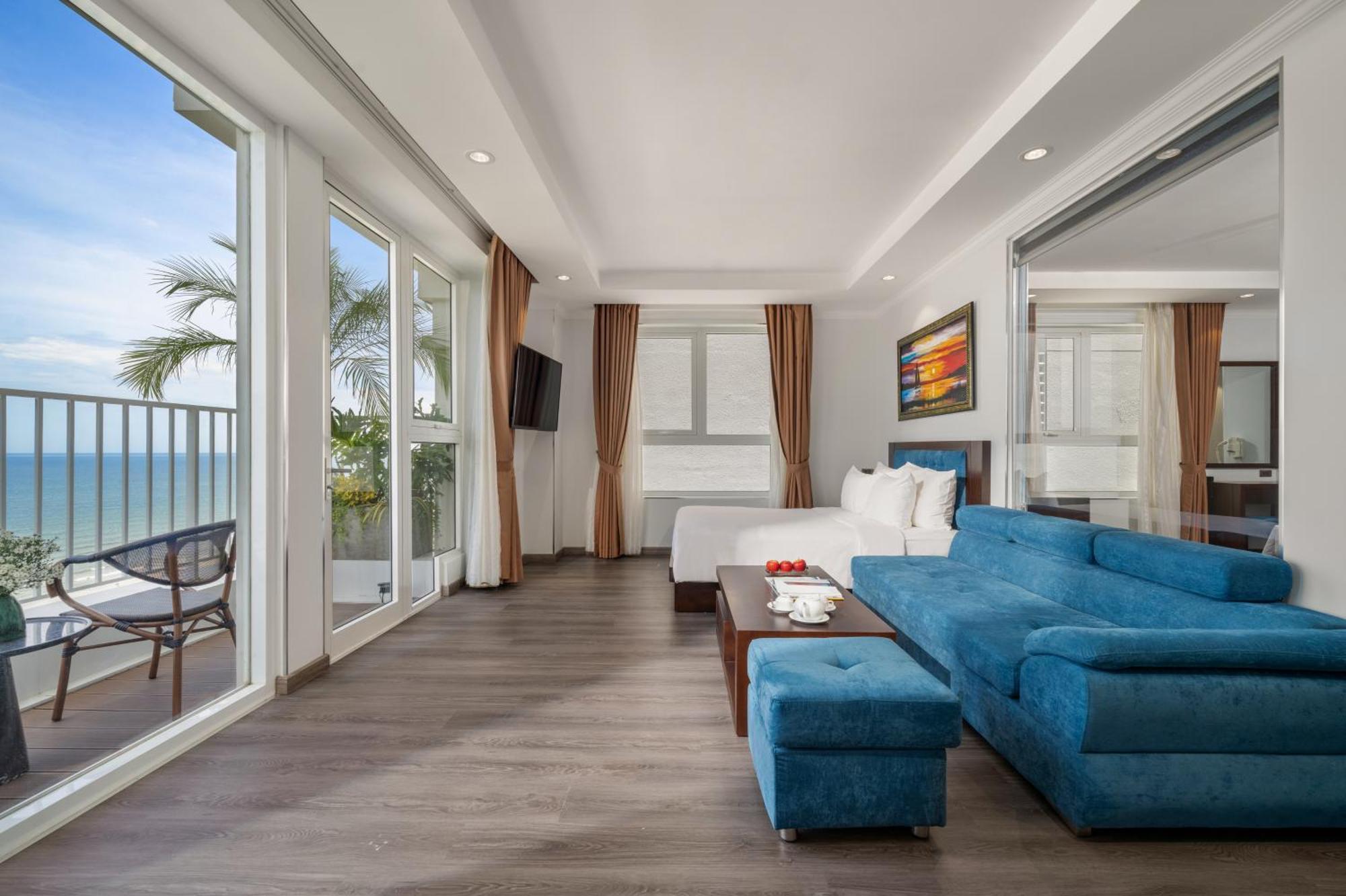 Bluesun Danang Beach Hotel Bagian luar foto