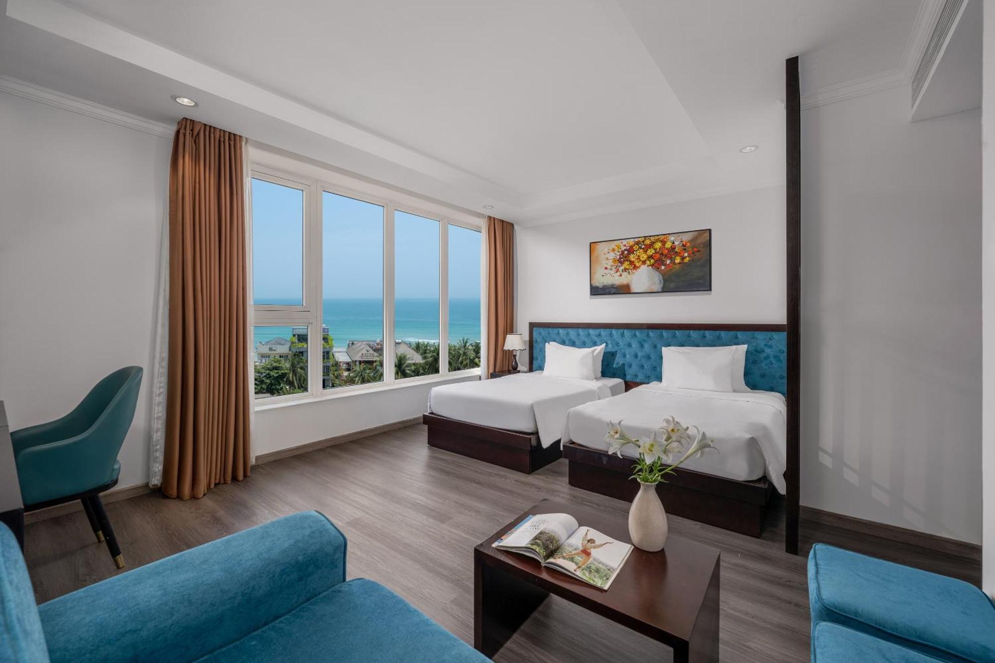 Bluesun Danang Beach Hotel Bagian luar foto