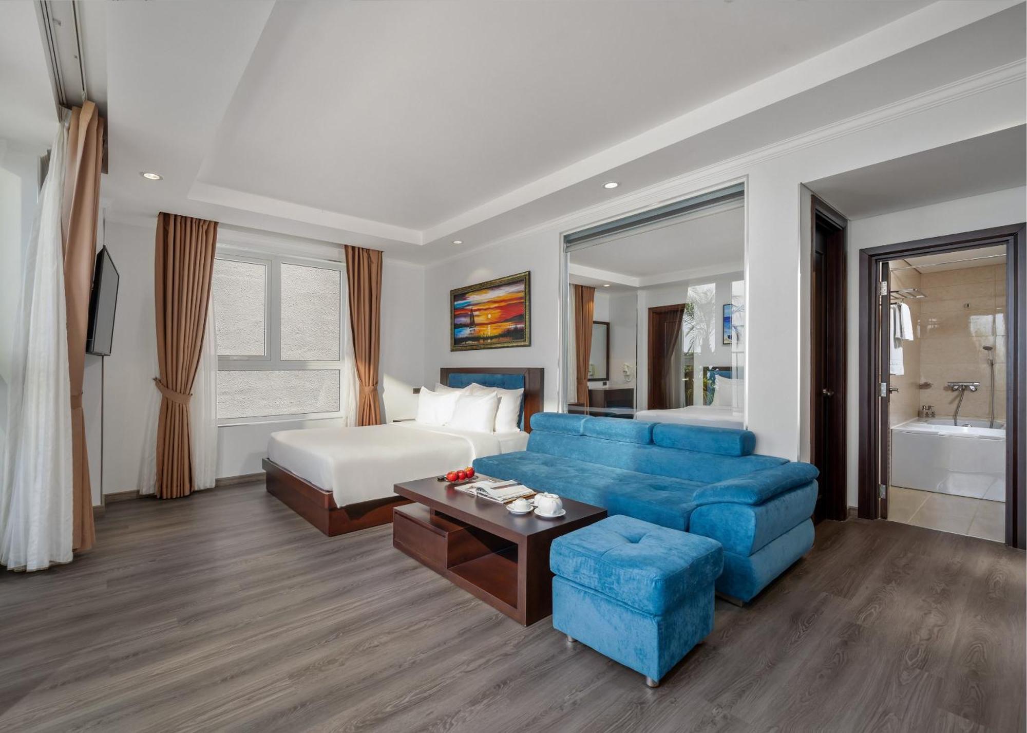 Bluesun Danang Beach Hotel Bagian luar foto